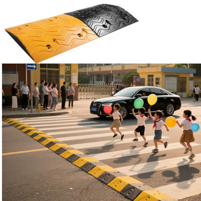 CE/ISO gecertificeerde drempelkit Weerbestendig rubberen verkeersremmend apparaat voor magazijn/schoolzone
